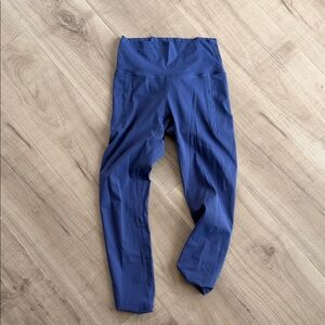 Born Primitive deep sky Go-To High-Waisted 7/8 Leggings sz s